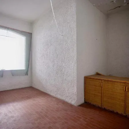 Con Portico A 100mt Dal Mare, - M220 Marcelli